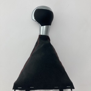 Perilla de palanca de cambios con agujero de panal para <span class=keywords><strong>Audi</strong></span>, pomo de palanca de cambios con ajuste de arranque DSG Stronic, líneas negras y rojas, cubierta de polvo para <span class=keywords><strong>Audi</strong></span> - Product Image 6