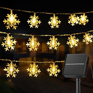 Guirlande solaire à flocons de neige de 20 pieds avec 40 LED, blanc chaud, 8 modes, étanche, pour extérieur, jardin, patio, Noël, mariage, décoration - Product Image 1