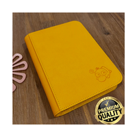 Nouveau classeur premium en cuir PU à 4 pochettes pour cartes Toploader, modèle Charizard