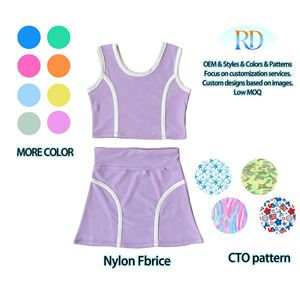 Completo da Yoga/Tennis 2 Pezzi per Ragazze OEM, Set Yoga per Bambini Personalizzabile Colore e Fantasia, Basso MOQ, Alta Elasticità, Asciugatura Rapida, per Ingrosso - Product Image 3