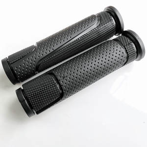 Puños para manillar de bicicleta, 13 cm, 22,2 mm de diámetro interior, agarre suave de PVC negro para bicicletas de montaña - Product Image 1
