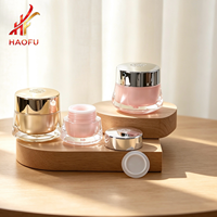 Pot en plastique acrylique OEM/ODM personnalisé de 5g, 10g/15g, 30/50g avec couvercle floral pour vernis à ongles, soins de la peau, crème pour le visage et les yeux – Emballage de conteneur