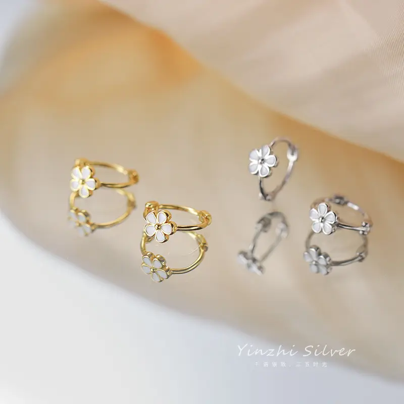 GT 925 Sterling Silver Earrings Small Daisy Flower Huggie Earrings for Women Jewelry