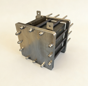 HydroXpand HXS-2 2kW AEM Water Electrolyzer <b>Stack</b> 99.90% Purity for Stable Hydrogen Supply Fuel Cell Hydrogen Energy Equipment - Product Image 6