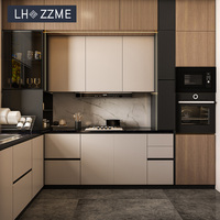Armoire de cuisine en bois massif haut de gamme 2026, armoire de cuisine moderne de style shaker modulaire personnalisée de luxe