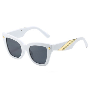 2025 nouvelle mode oeil de chat lunettes de <span class=keywords><strong>soleil</strong></span> hommes <span class=keywords><strong>doré</strong></span> décoration cadre lunettes de <span class=keywords><strong>soleil</strong></span> luxe Vintage dames léopard nuances - Product Image 2