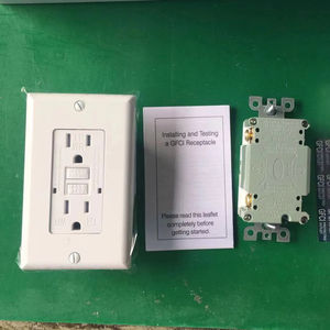 Aprobado por el estándar estadounidense y canadiense 120V 20A 60HZ Autoconexión GFCI Receptáculo Salida TR Interruptor de pared Interruptores eléctricos - Product Image 2