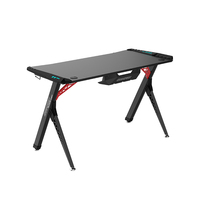 Prix d'usine de haute qualité LED-Lit extensible PC Gaming Desk Carbone Surface Bois Métal Matériel pour les joueurs