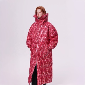 <span class=keywords><strong>Doudoune</strong></span> d'hiver pour femmes de haute qualité-Style personnalisable direct d'usine avec logo personnalisé OEM, coupe ample à revers long épaissi - Product Image 6