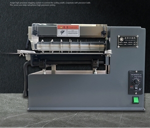 Machine <span class=keywords><strong>de</strong></span> découpe <span class=keywords><strong>de</strong></span> bandes <span class=keywords><strong>de</strong></span> <span class=keywords><strong>cuir</strong></span> semi-automatique <span class=keywords><strong>de</strong></span> haute qualité à bas prix pour le <span class=keywords><strong>cuir</strong></span> <span class=keywords><strong>de</strong></span> chaussures - Product Image 3