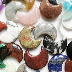 Pierre naturelle 30mm sculpture croissant de lune pierre précieuse Quartz Rose Quartz améthyste cristal lune artisanat pour la décoration - Product Image 4