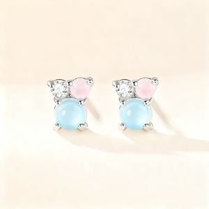 Boucles d'oreilles clous en argent sterling S925 hypoallergéniques, motif renne, sapin de Noël et Père Noël, avec zircon, bijoux fins, vente en gros du fabricant - Product Image 2