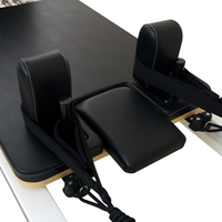 Appareil de Pilates Reformer à usage commercial avec barre de pression à rail complet