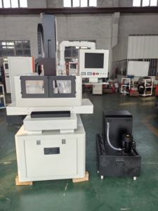 Máquina perforadora EDM <span class=keywords><strong>de</strong></span> 0,3-6,0mm, modelo CNC XF3040, suministro directo <span class=keywords><strong>de</strong></span> fábrica, máquinas perforadoras Edm <span class=keywords><strong>de</strong></span> bajo precio - Product Image 4