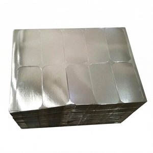 Carton laminé avec film PET métallisé argenté pour canettes de boissons et emballages alimentaires, conforme aux normes FDA - Product Image 4