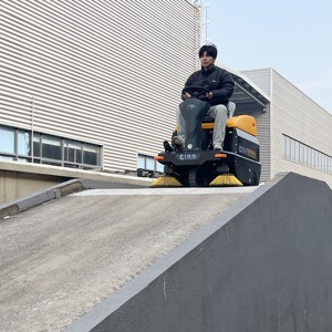 C100 điện đi xe trên Robot công nghiệp sàn quét máy - Product Image 4