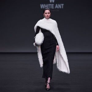 Wholesale Women Winter Scarf ETHER MOHAIR SCARF Elegant Cape <b>Shawl</b> Long <b>Faux</b> <b>Fur</b> Shoulder Wrap Winter Fashion Accessory - Product Image 5