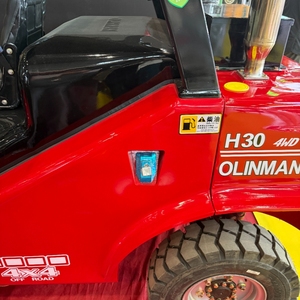 Montacargas OLINMAN de Alta Calidad, Nuevo, de 3, 3.5 y 5 Toneladas, 4x4 Todoterreno, Diésel, Fabricado en China - Product Image 2