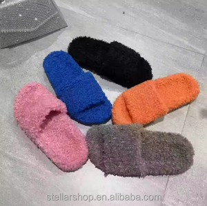 Scarpe Invernali da Donna con Piattaforma, Suola Spessa in Gomma, Tomaia in Pelliccia Sintetica e Soletta in Lana - Comode <span class=keywords><strong>Balen</strong></span> Aga - Product Image 1