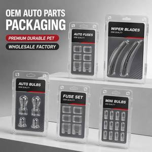 Emballage en blister transparent personnalisé en PET pour pièces automobiles, fusibles, ampoules, balais d'essuie-glace avec carte insérée et trou de suspension - Product Image 1