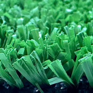 Venta directa <span class=keywords><strong>Barato</strong></span> PP Malla duradera Resistente al desgaste Buena estabilidad UV Césped <span class=keywords><strong>artificial</strong></span> para tapete de pared en la azotea - Product Image 1