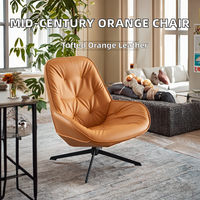 Fauteuil lounge ergonomique pivotant une place de style Mid-Century avec accoudoirs incurvés, revêtement en cuir orange capitonné et base en métal noir mat