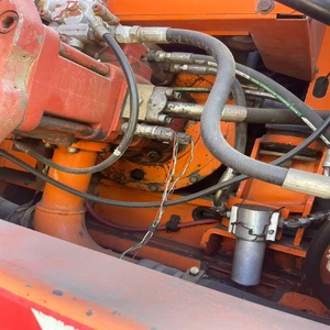Excavatrice Doosan DH210 d'occasion 2018, machine de terrassement et de construction, 20 tonnes, godet de 0,98 m³ pour moteur, engrenages et roulements - Product Image 2