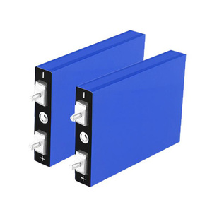 แบตเตอรี่ Lifepo4 แบบแท่งปริซึม 3.2v 25Ah 30Ah 52Ah 102Ah 105Ah สำหรับชุดแบตเตอรี่รถยนต์ไฟฟ้า  แบบปล่อยประจุสูง 3C 5C ขายส่ง - Product Image 1