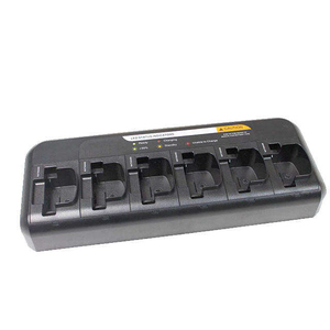 Caricabatterie Portatile a Sei Vie Sanda PMLN6588 per Walkie Talkie Bidirezionali, Resistente all'Acqua IPx4, Compatibile con Batterie da 1500-2000mAh - Product Image 1