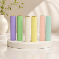 Atomiseur de parfum de voyage miniature carré coloré 10 ml rechargeable, flacon de parfum vide avec logo personnalisé