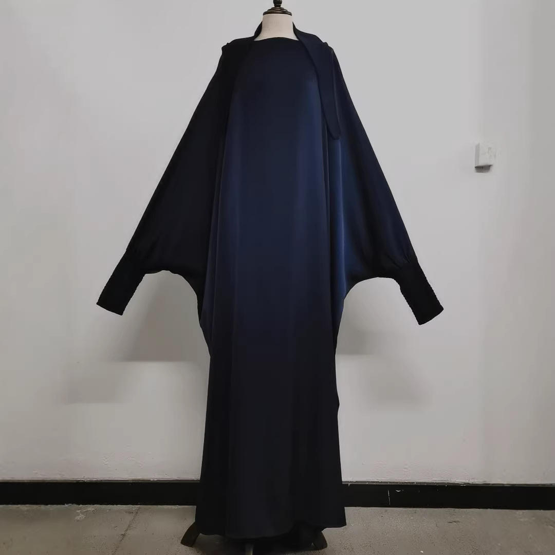 สีน้ำเงิน