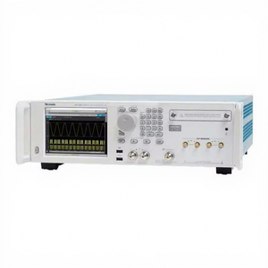 Générateur de formes d'onde arbitraires Tektronix Awg70000b 50GS/s avec résolution verticale 10 bits, personnalisable OEM - Product Image 1