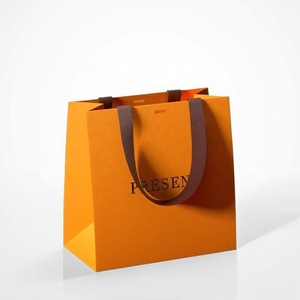 <strong>Customized</strong> Logo Luxury Art <strong>Paper</strong> Gift <strong>Bags</strong> Foil Gold Printed Shopping <strong>Bags</strong> with Personalized Design for Clothing Socks Shoes - Product Image 1