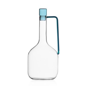 Carafe Freedom avec bouchon à huile, en verre, 1L, avec poignée et couvercle bleu - Product Image 1