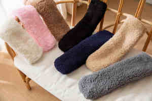 ถุงเท้าซับในขนแกะกันลื่นสำหรับฤดูหนาว - Product Image 6