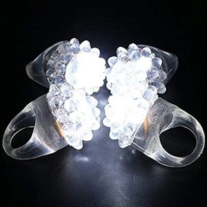 Anillo LED blanco con luz de goma suave intermitente anillos con baches Rave boda fiesta juguetes luminosos que brillan en la oscuridad - Product Image 4