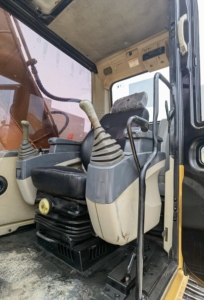 เครื่องขุด320C ไฮดรอลิกสำหรับรถขุดตีนตะขาบ320CL หนอนผีเสื้อมือสอง20ตันใช้สำหรับรถขุดดิน - Product Image 4