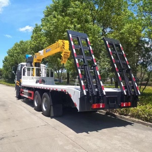 Camion à plateau multifonctionnel HOWO à vente chaude, longueur de plateau de 8,5 m - Transporte des machines de 25 tonnes, avec treuil de 11 tonnes, grue XC <span class=keywords><strong>MG</strong></span> de 10 tonnes - Product Image 5
