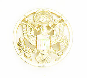 定制设计的金镍双色3D剑金属翻领别针 - Product Image 4