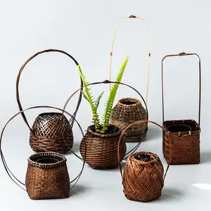 Home Decor Plastic PE, Woven Antique rattan weaved vase rattan vase basket woven indonesia rattan vase/