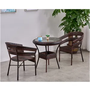 Set di tavoli e sedie in Rattan Kursi Meja bistrò tavolo da pranzo tavolo da giardino 2 3 4 posti Patio in vimini mobili da giardino Set da giardino