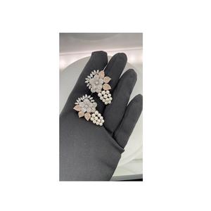 Fabricante indio de pendientes colgantes de diamantes naturales, juego de tachuelas hechas en diamantes de 8 quilates para regalo de novia, joyería de moda a la venta - Product Image 1