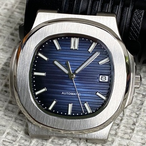 Montre mécanique entièrement automatique pour homme de marque haut de gamme avec boîtier carré en acier inoxydable Mouvement NH35 pour les affaires et les sports - Product Image 4