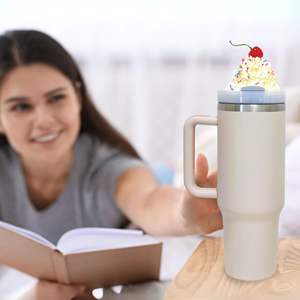 Adornos de helado batido Stanley Topper para accesorios de vasos Stanley con tapa de silicona para pajitas de vasos. - Product Image 5