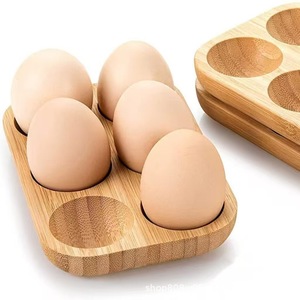 Estante para huevos de bambú con 6 orificios, bandeja de madera para huevos, para almacenamiento en la cocina, uso en el refrigerador o gabinete, diseño de madera maciza - Product Image 1