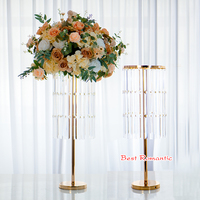 Support à fleurs de luxe en fer doré et acrylique, centre de table de mariage, décoration suspendue en cristal pour événements, fêtes et réceptions de mariage