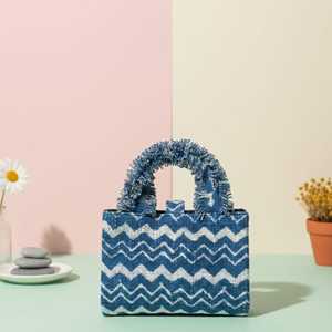 Sac Organisateur en Jute Bleu Chevron, Vente en Gros, Sac à Main Imprimé à la Main avec Franges et Pochettes Amovibles, Export Inde - Product Image 5