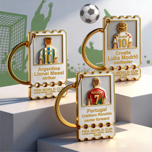 Llavero Metálico 3D Mini de EE. UU., Canadá y México para Fútbol, Souvenir para Fanáticos de Ronaldo y Modri, Diseño de Alta Estética para Mochila - Product Image 1