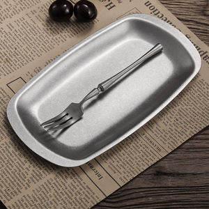 <span class=keywords><strong>Assiette</strong></span> rectangulaire en acier inoxydable chaude finition mate vintage Style industriel Rectangle <span class=keywords><strong>assiette</strong></span> à dîner plateau pour thé <span class=keywords><strong>Dessert</strong></span> - Product Image 2