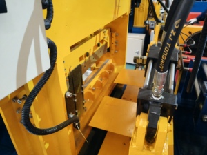 Nueva Máquina Automática para Fabricación de Acero Estructural, Equipo de Ingeniería para Rolado de Acero, Máquina Formadora de Canales <span class=keywords><strong>C</strong></span> y Perfiles, Techo, Pared, PLC, Acristalado - Product Image 3